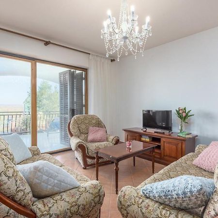 Apartmani Katalin Musalez Экстерьер фото