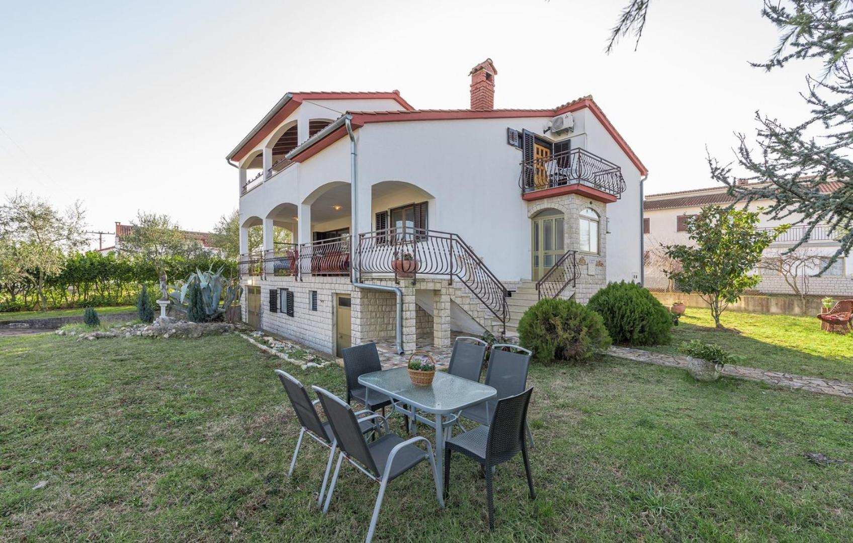 Apartmani Katalin Musalez Экстерьер фото